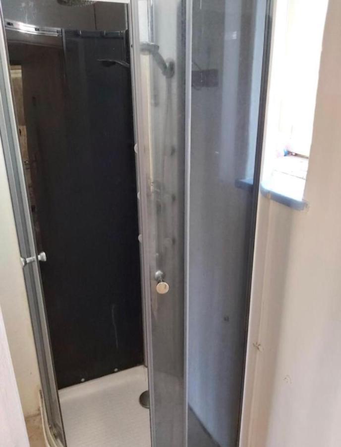 Easy Backpacker Old Town Apartment Kosice Bagian luar foto