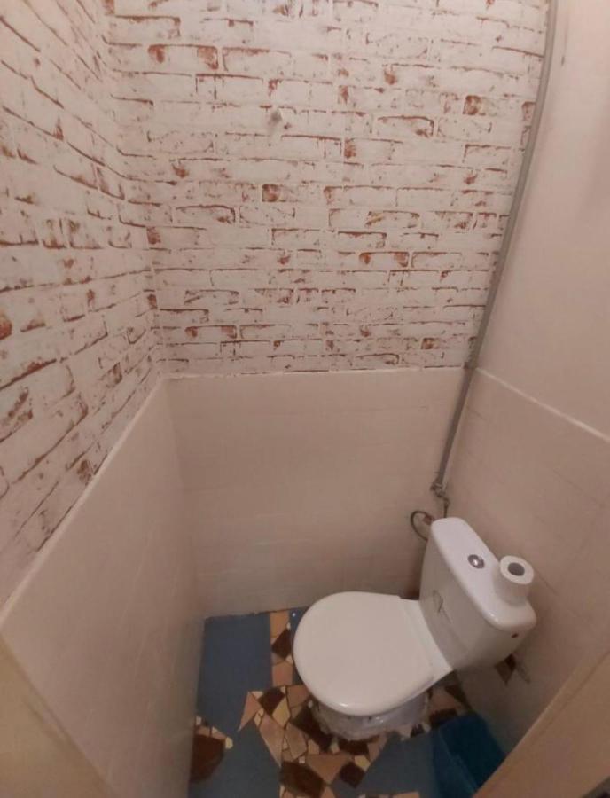 Easy Backpacker Old Town Apartment Kosice Bagian luar foto