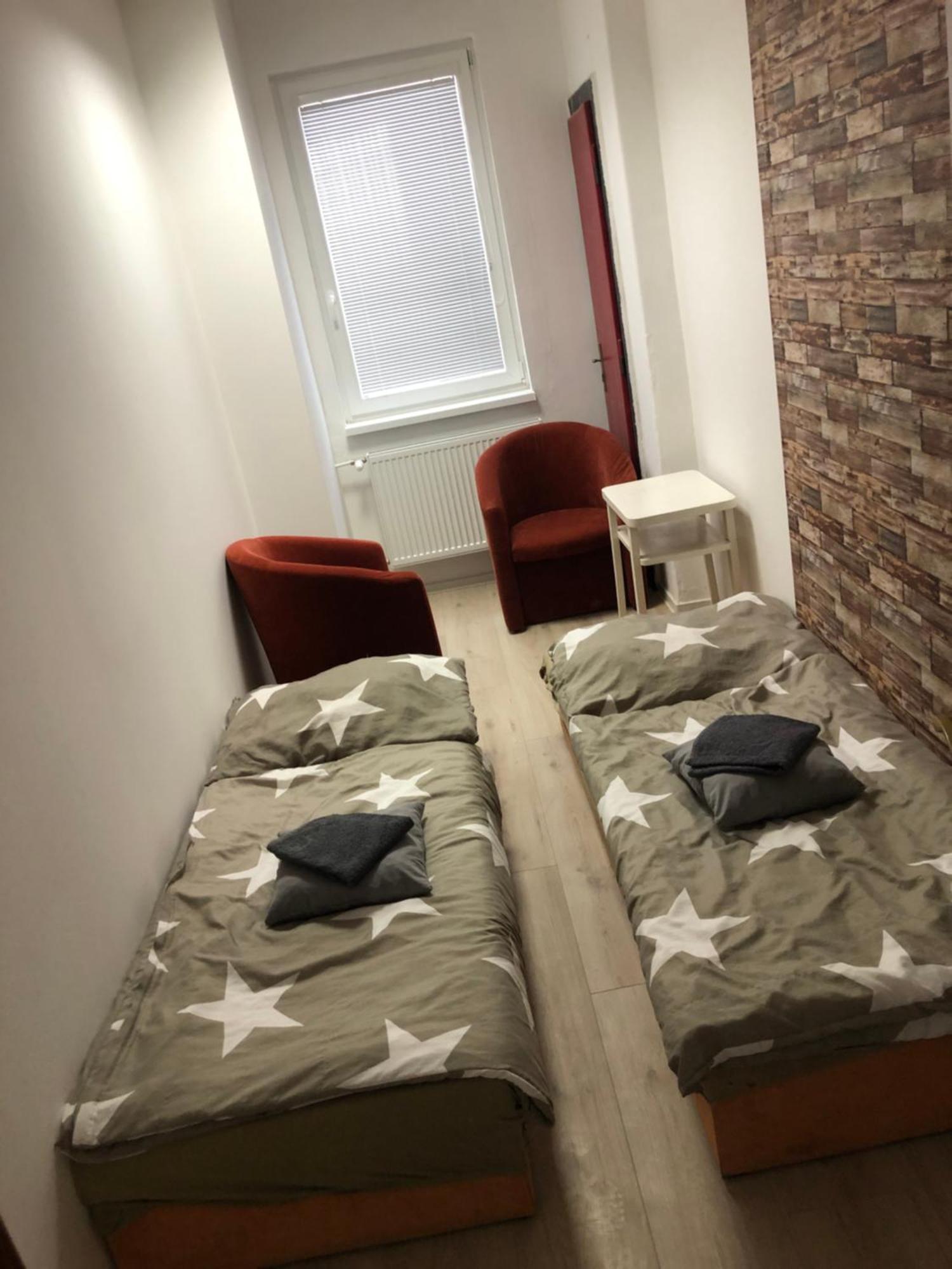 Easy Backpacker Old Town Apartment Kosice Bagian luar foto